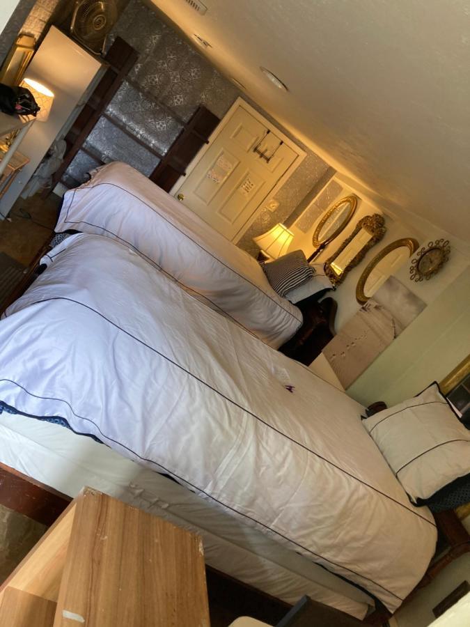 Highland Park Pittsburgh Hotel Bagian luar foto